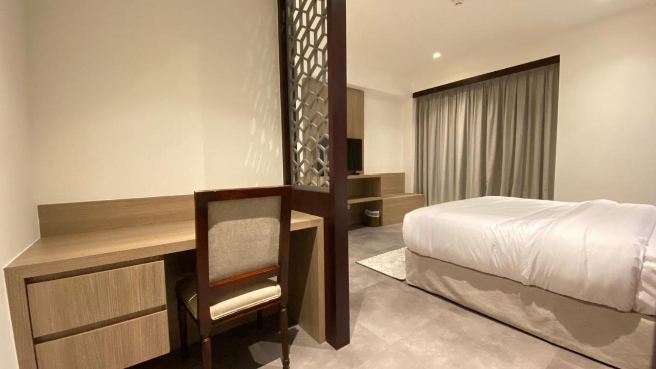 דובאי Sitara Hotel Apartment מראה חיצוני תמונה