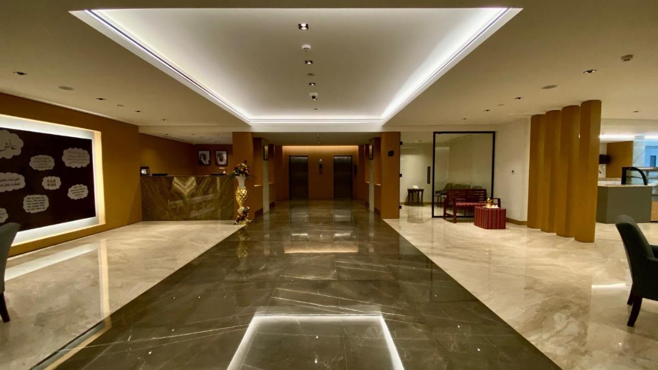 דובאי Sitara Hotel Apartment מראה חיצוני תמונה
